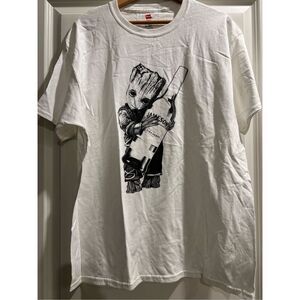 Groot Jameson T-shirt size Large